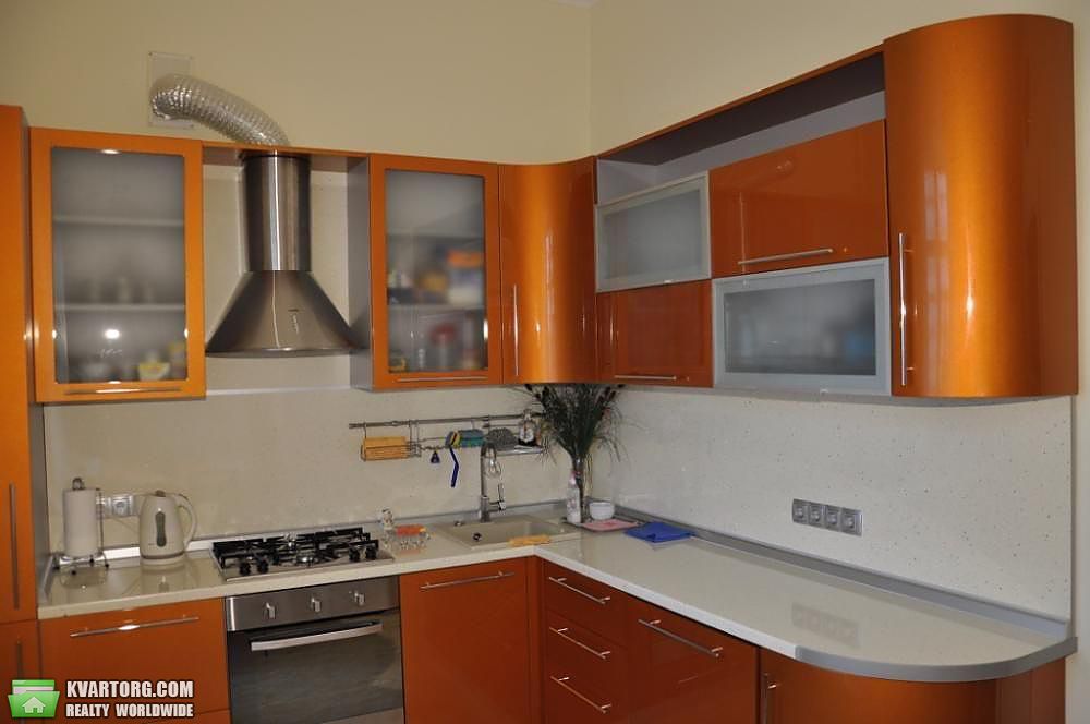 Rent out 3-room apartment. Киев,  Большая Житомирская — photo 6