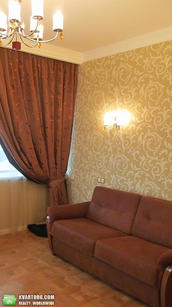 Rent out 3-room apartment. Днепропетровск, Бульвар Славы — photo 1