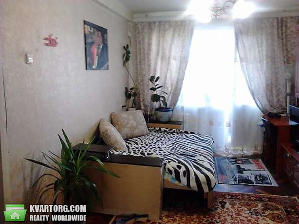 Sell 2-room apartment. Киев,  Курская — photo 1