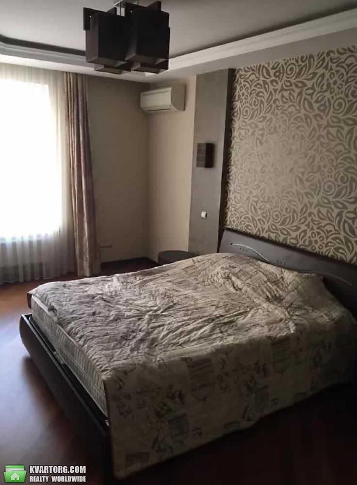 Rent out 3-room apartment. Киев,  Мишуги — photo 8