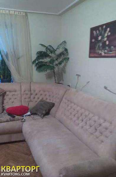 Sell 2-room apartment. Киев, Малокитаевская — photo 1