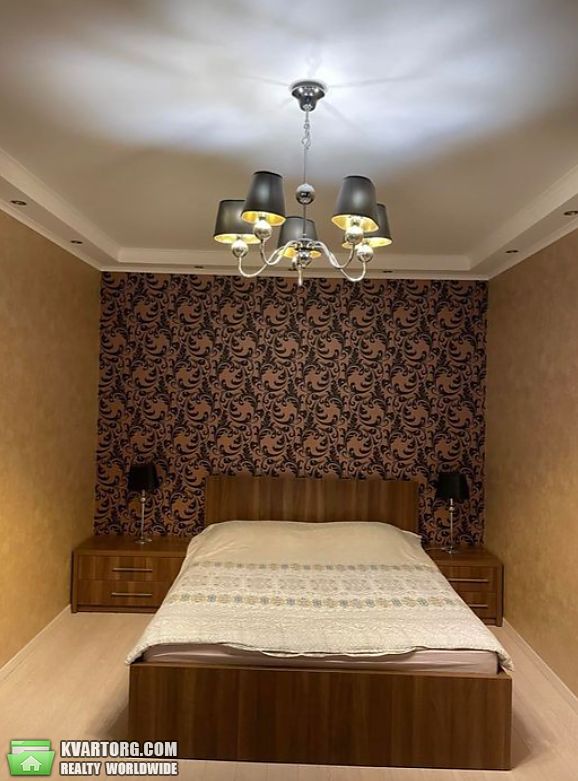Rent out 2-room apartment. Киев, градинская — photo 4