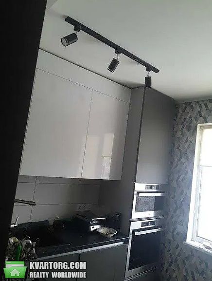 Sell 3-room apartment. Киев,  Лятошинского — photo 1
