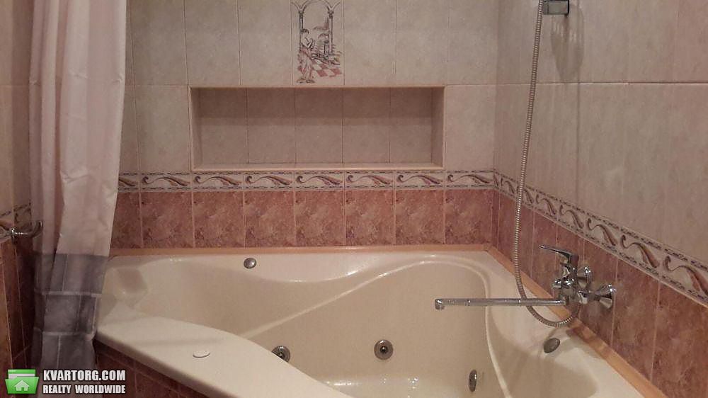 Rent out 3-room apartment. Киев,  Малая Житомирская — photo 7
