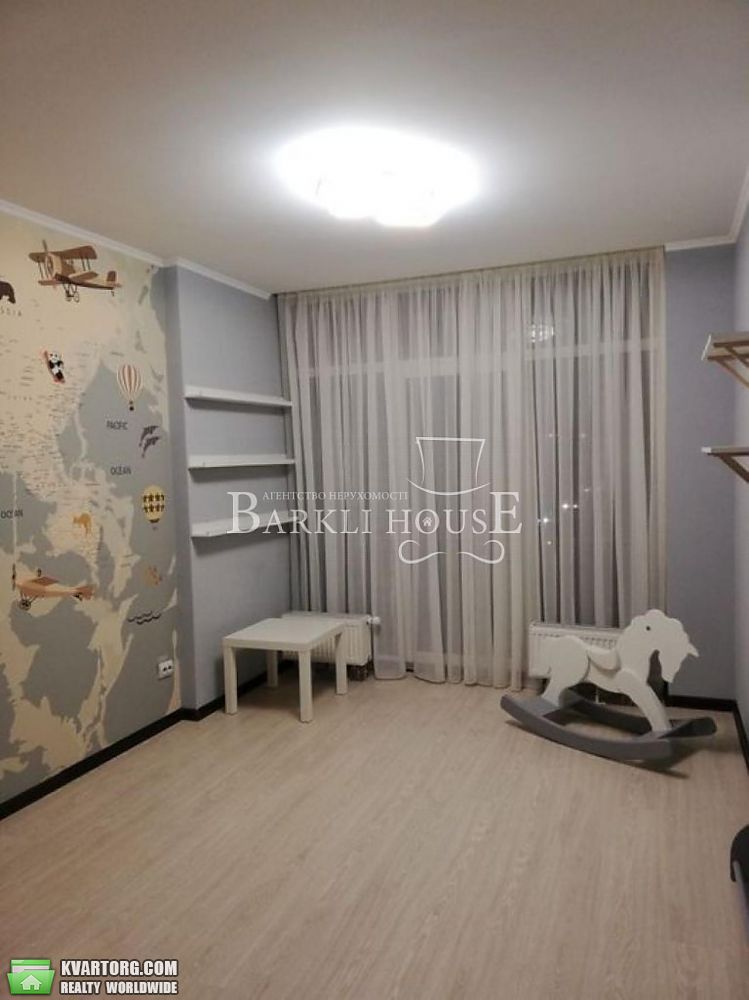Rent out 3-room apartment. Киев, Регенераторная — photo 5
