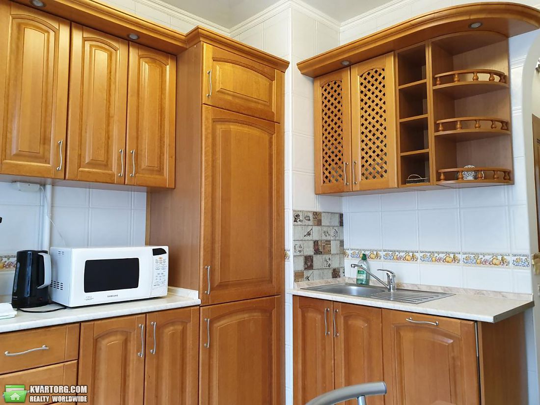 Rent out 3-room apartment. Киев,  Пушкинская — photo 10