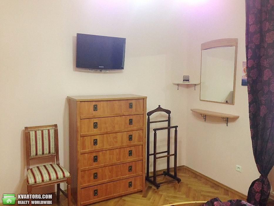 Rent out 4-room apartment. Киев,  Гордиенко пер — photo 6