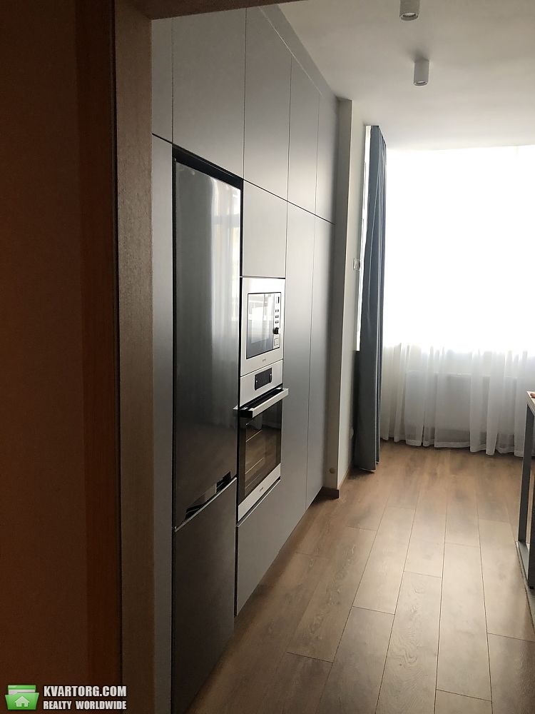 Rent out 2-room apartment. Киев,  Просвещения — photo 5