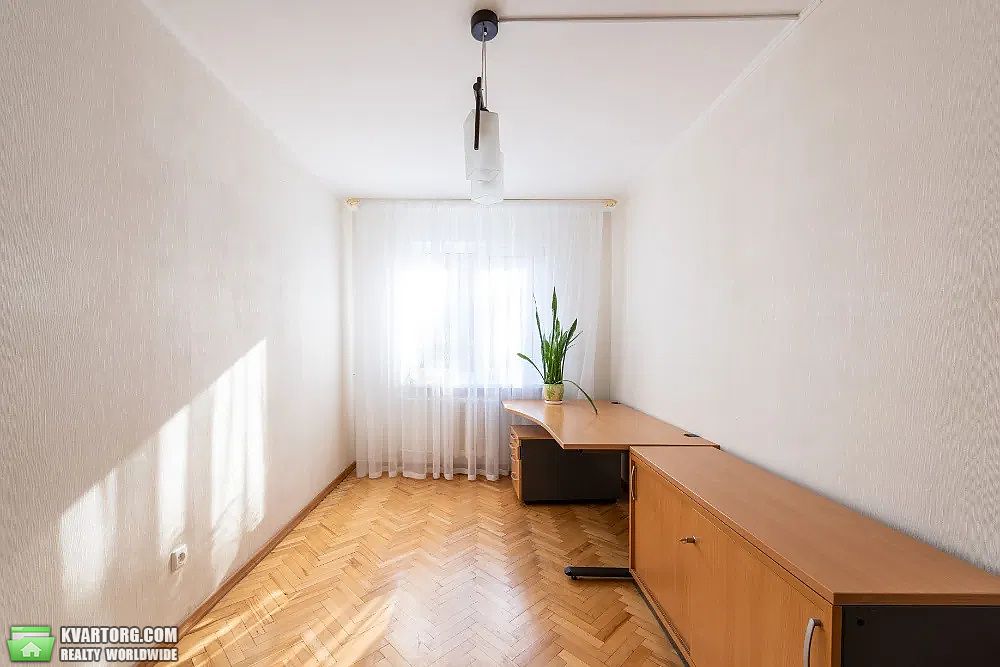 Sell 3-room apartment. Киев, Генерала Воробьева — photo 4