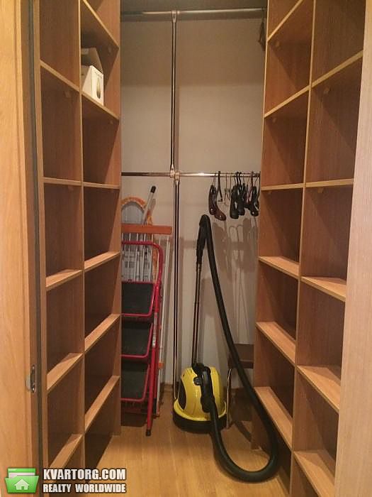 Rent out 3-room apartment. Киев,  Лютеранская — photo 10