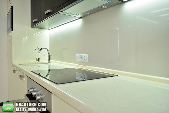 Rent out 1-room apartment. Киев, Чернавола — photo 8
