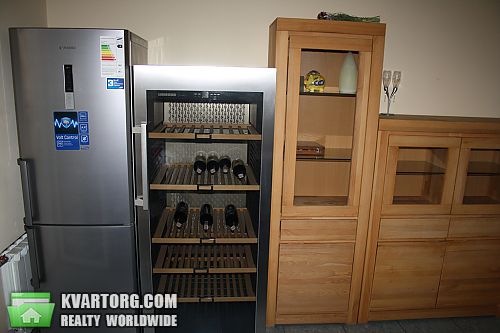 Rent out 2-room apartment. Киев, Банковая — photo 3