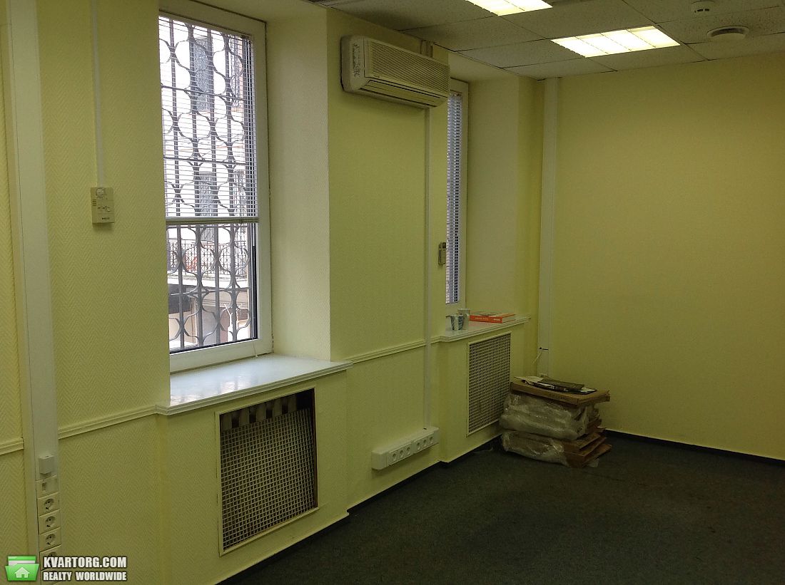 Rent out office. Киев,  Нижний Вал — photo 1