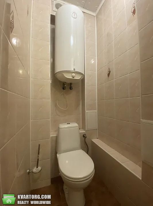 Rent out 3-room apartment. Киев, урловская — photo 9