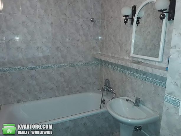Rent out 2-room apartment. Киев,  Оболонский пр — photo 2