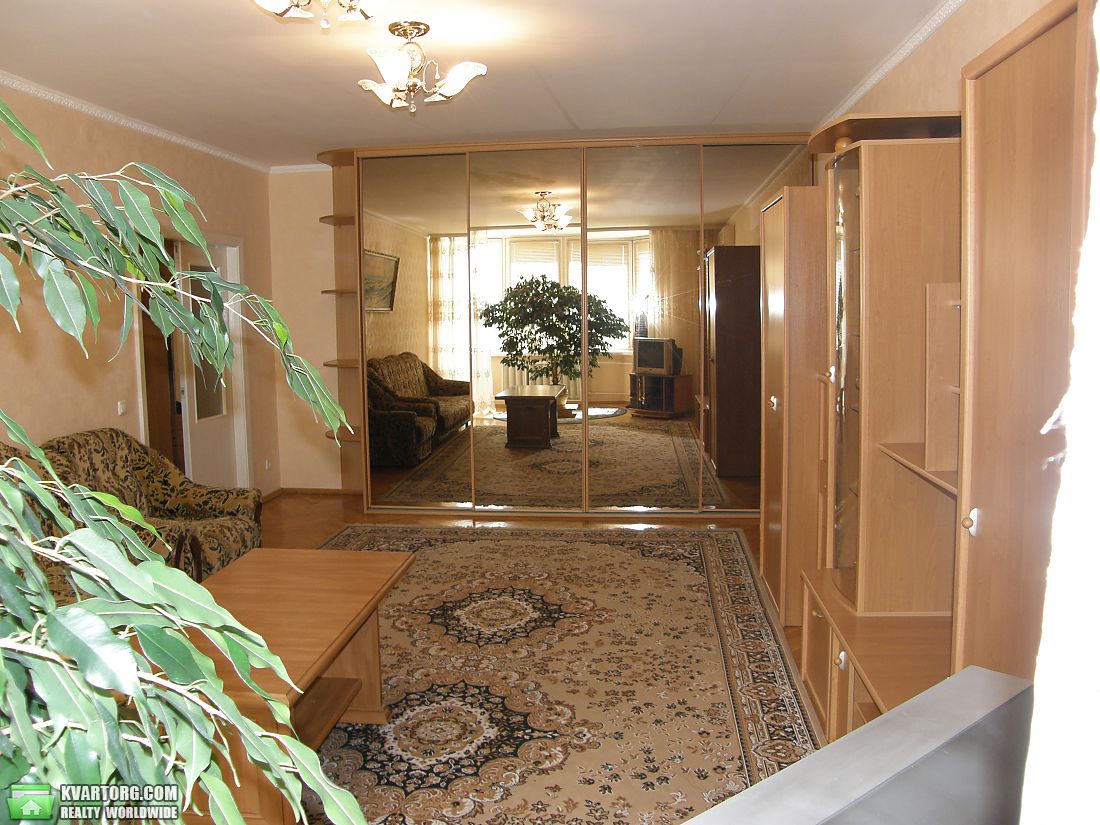 Sell 2-room apartment. Киев,  Тычины пр — photo 1