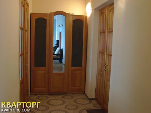 Rent out 3-room apartment. Киев,  Предславинская — photo 2