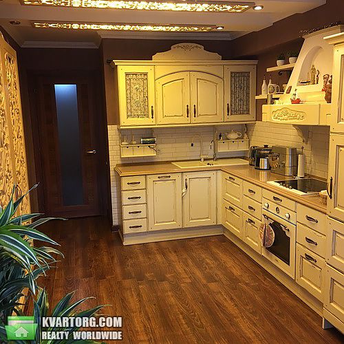 Sell 2-room apartment. Киев,  Златоустовская — photo 1