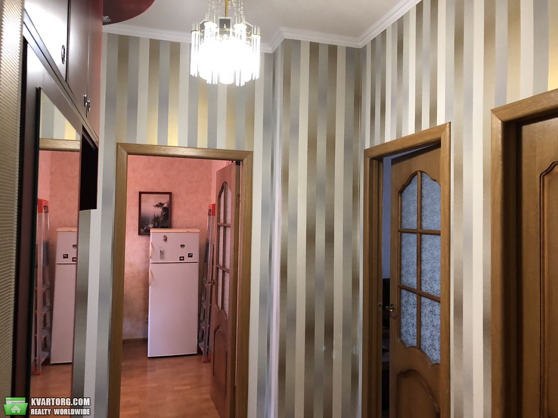 Rent out 2-room apartment. Киев,  Шелковичная — photo 10