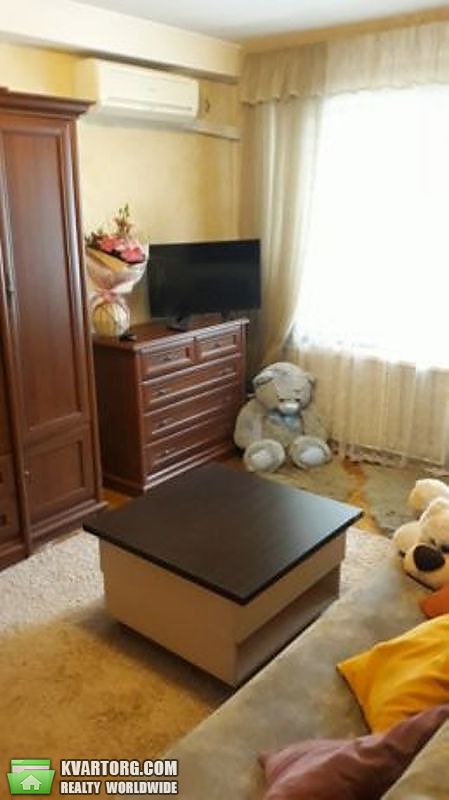 Sell 3-room apartment. Киев,  Перова бул — photo 2