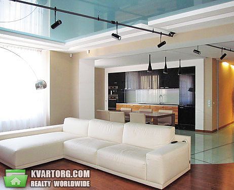 Rent out 3-room apartment. Киев, ул. Старонаводницкая — photo 2
