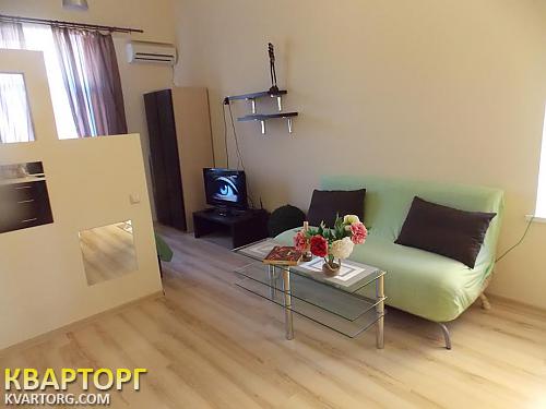 Rent out 1-room apartment. Одесса, Бунина — photo 4