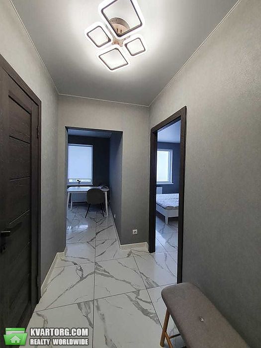 Rent out 1-room apartment. Киев,  Вишняковская — photo 3