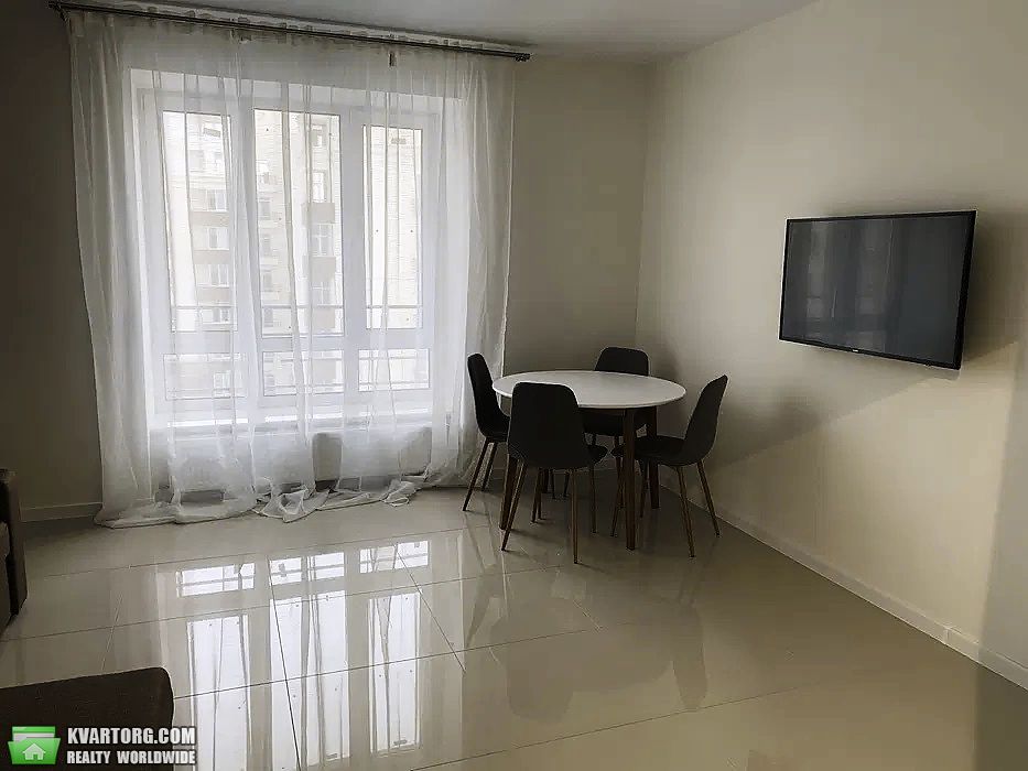 Rent out 2-room apartment. Львов, Стрийська — photo 2