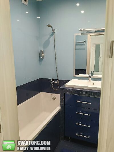 Rent out 2-room apartment. Киев, Сикорского — photo 8