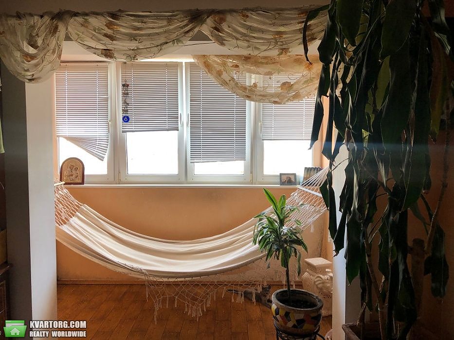 Sell 3-room apartment. Киев,  Порика — photo 4