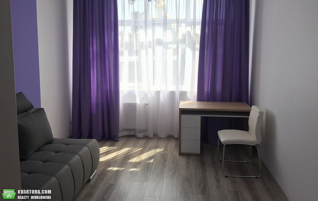 Rent out 3-room apartment. Киев,  Глубочицкая — photo 4