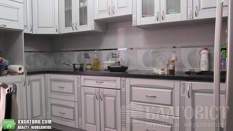 Sell 3-room apartment. Киев, Регенераторная — photo 1