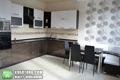 Rent out 2-room apartment. Киев, Полтавская — photo 1