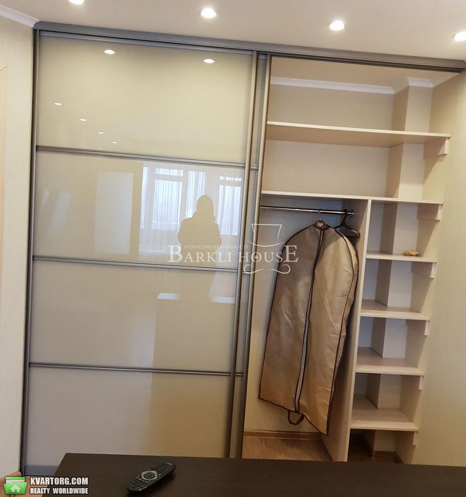 Rent out 1-room apartment. Киев,  Головко — photo 10