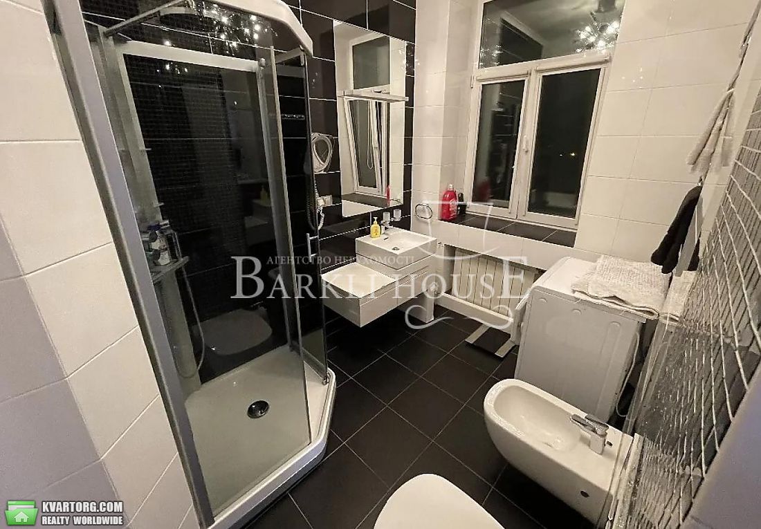 Rent out 3-room apartment. Киев,  Шелковичная — photo 7