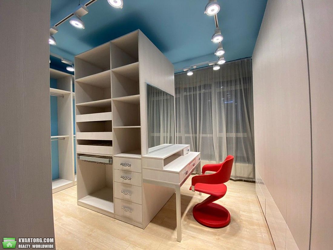 Sell 3-room apartment. Киев, Драгомирова ул. — photo 3