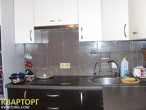 Sell 2-room apartment. Киев,  Милославская — photo 1