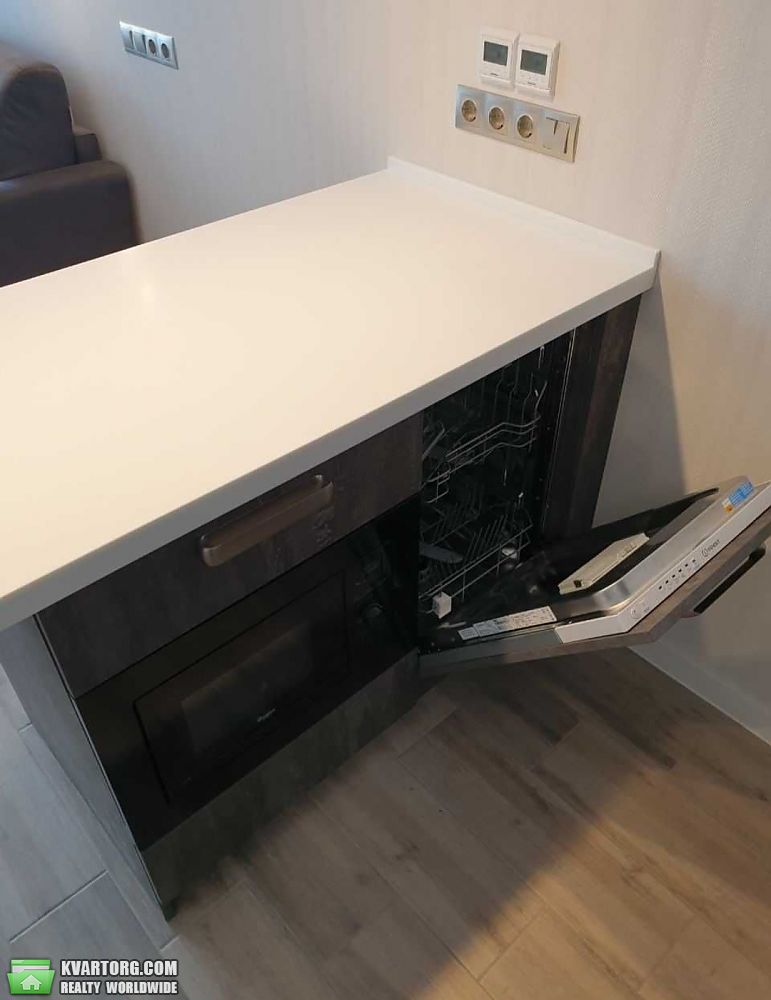 Rent out 1-room apartment. Киев, берестейський проспект — photo 7