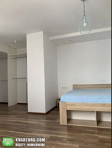 Rent out 3-room apartment. Киев,  Пчелки — photo 5
