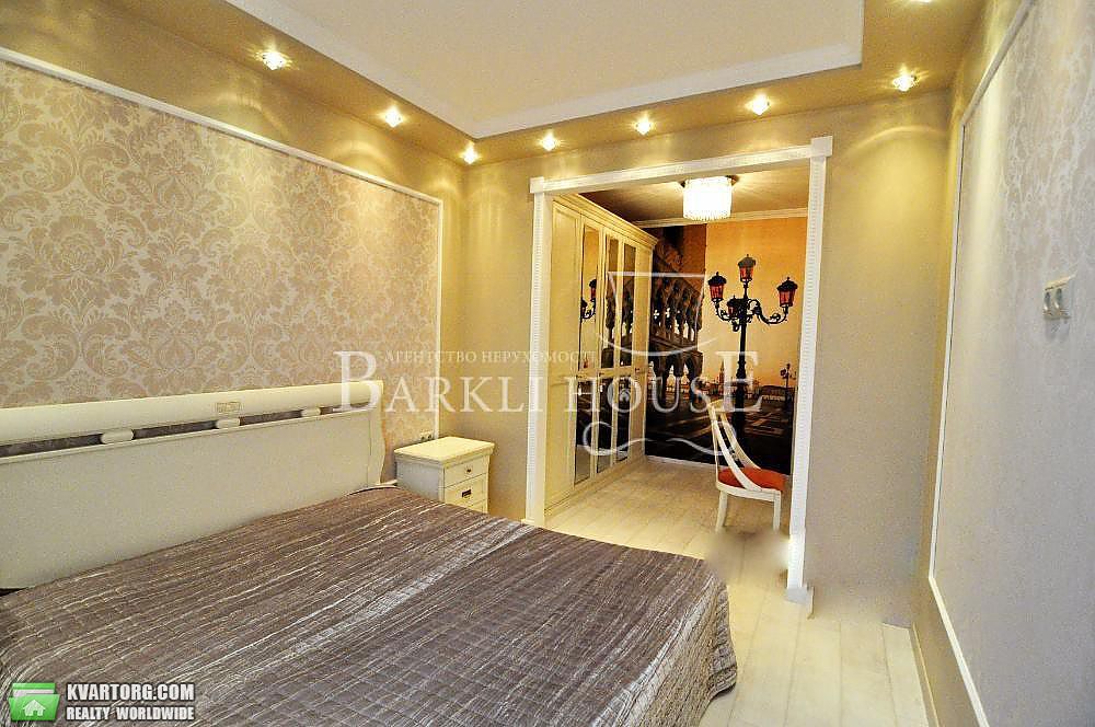 Rent out 2-room apartment. Киев,  Щекавицкая — photo 10