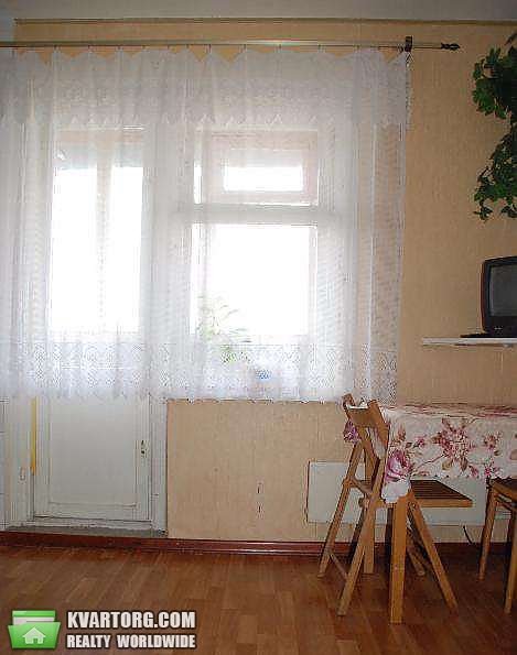 Rent out 2-room apartment. Киев, Данькевича — photo 10