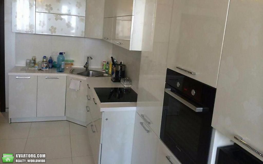 Rent out 3-room apartment. Киев,  Голосеевская — photo 4