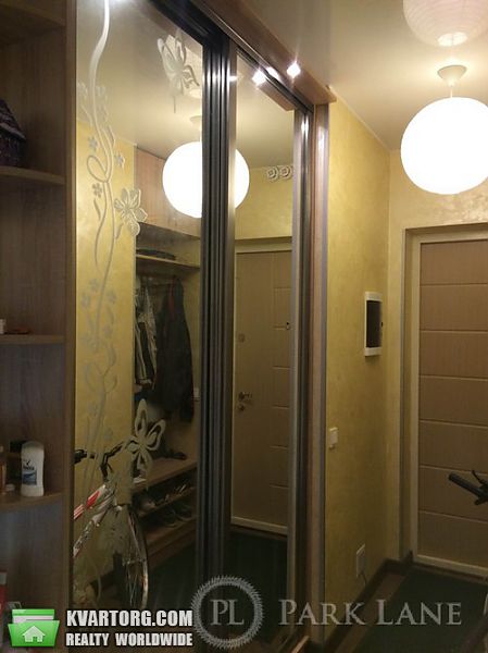 Sell 2-room apartment. Киев,  Петрицкого — photo 2