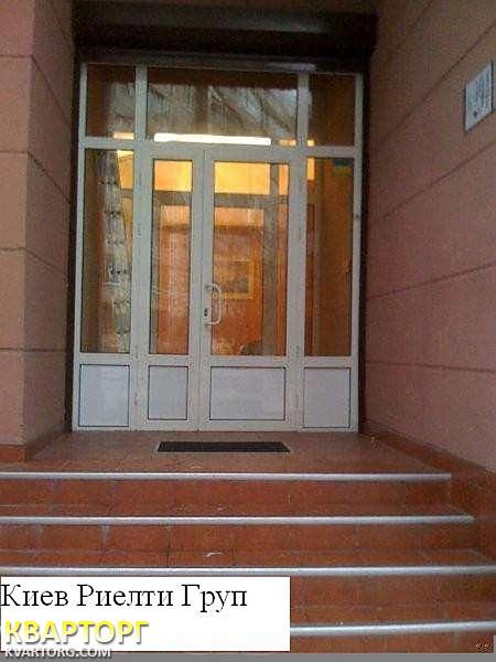 Rent out office. Киев,  Никольско-Слободская — photo 1