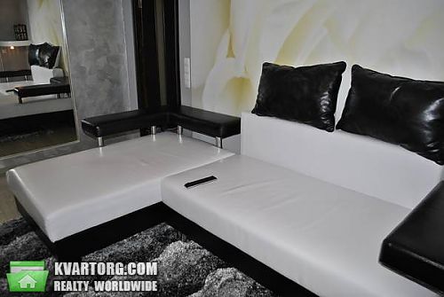 Sell 2-room apartment. Киев, Навои пр — photo 3