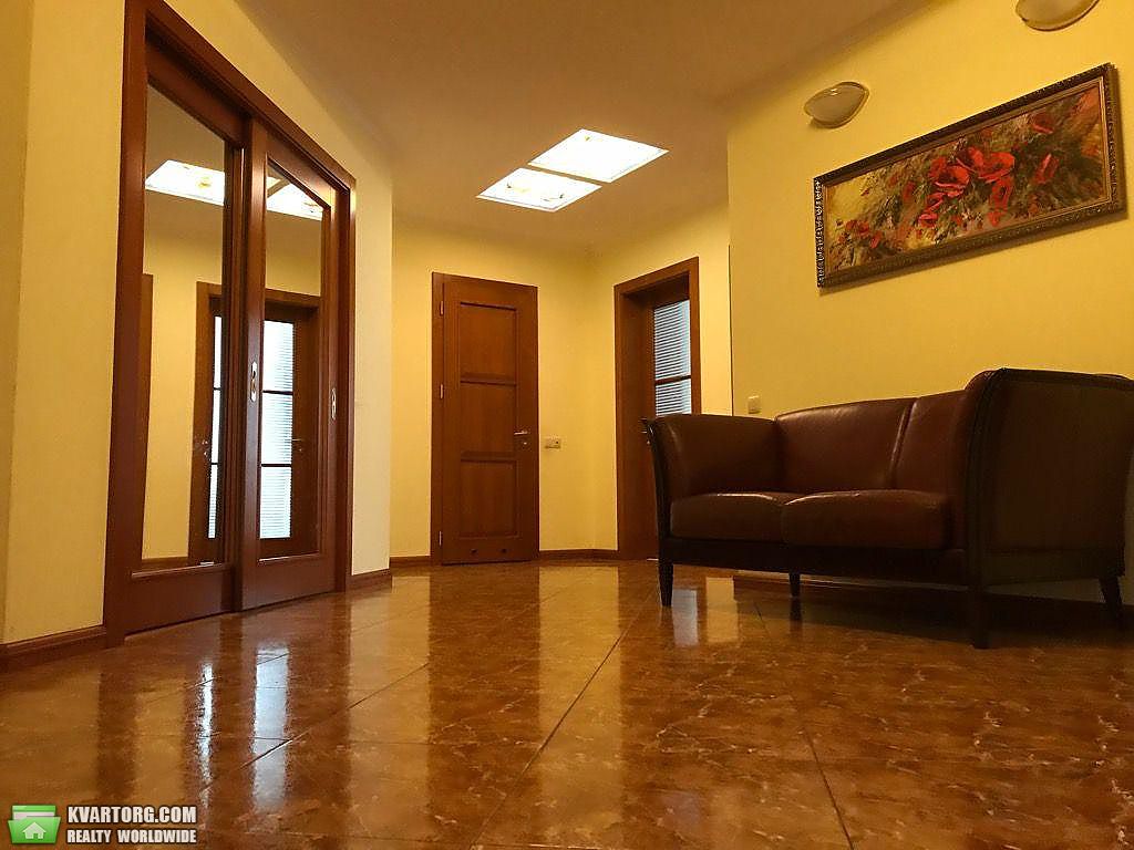 Rent out 4-room apartment. Киев,  Межигорская — photo 8