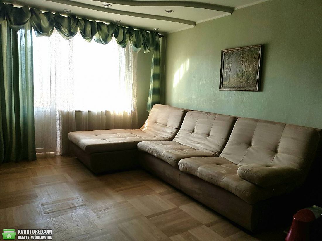 Rent out 3-room apartment. Киев,  Бальзака — photo 2