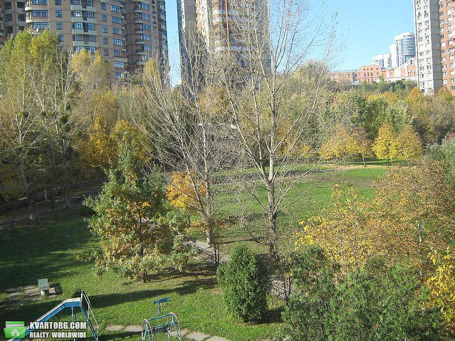 Rent out 4-room apartment. Киев,  Старонаводницкая — photo 8
