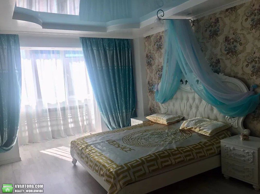 Sell 3-room apartment. Киев,  Оболонский пр — photo 1