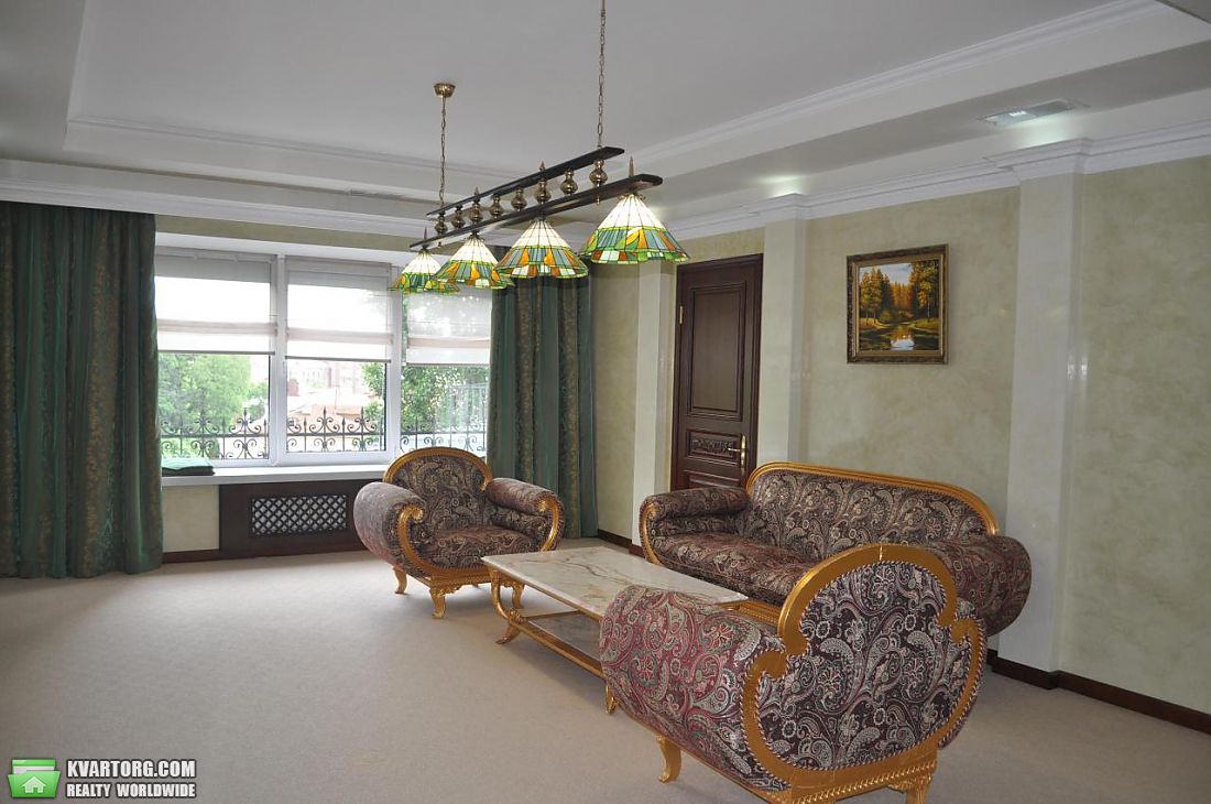 Rent out 4-room apartment. Киев,  Михайловская — photo 5